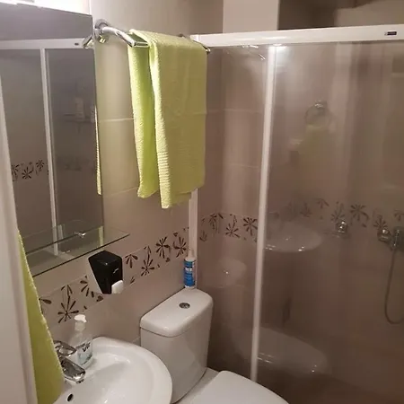 Wing Apartment *